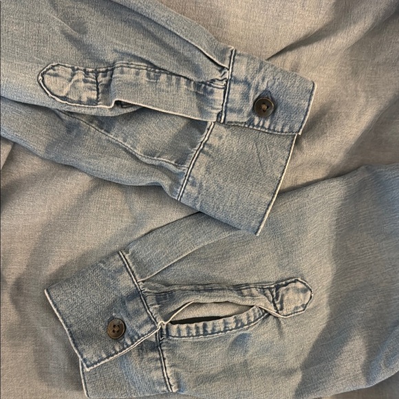 George Chambray Denim Shirt. Light weight. Size L. - Picture 11 of 12